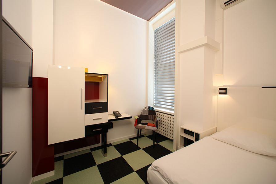 Hotel Cristall - Frankfurt City Frankfurt am Main Quarto foto